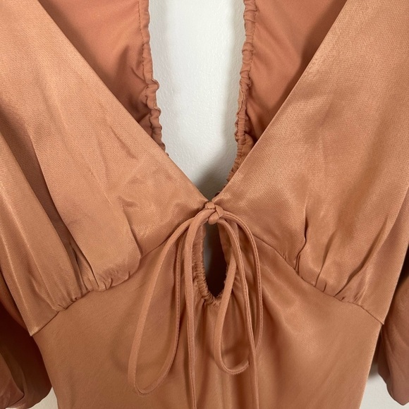 MOS The Label Ethereal Sleeved Keyhole Puff Sleeve Midi Dress Size 4 - Picture 5 of 8